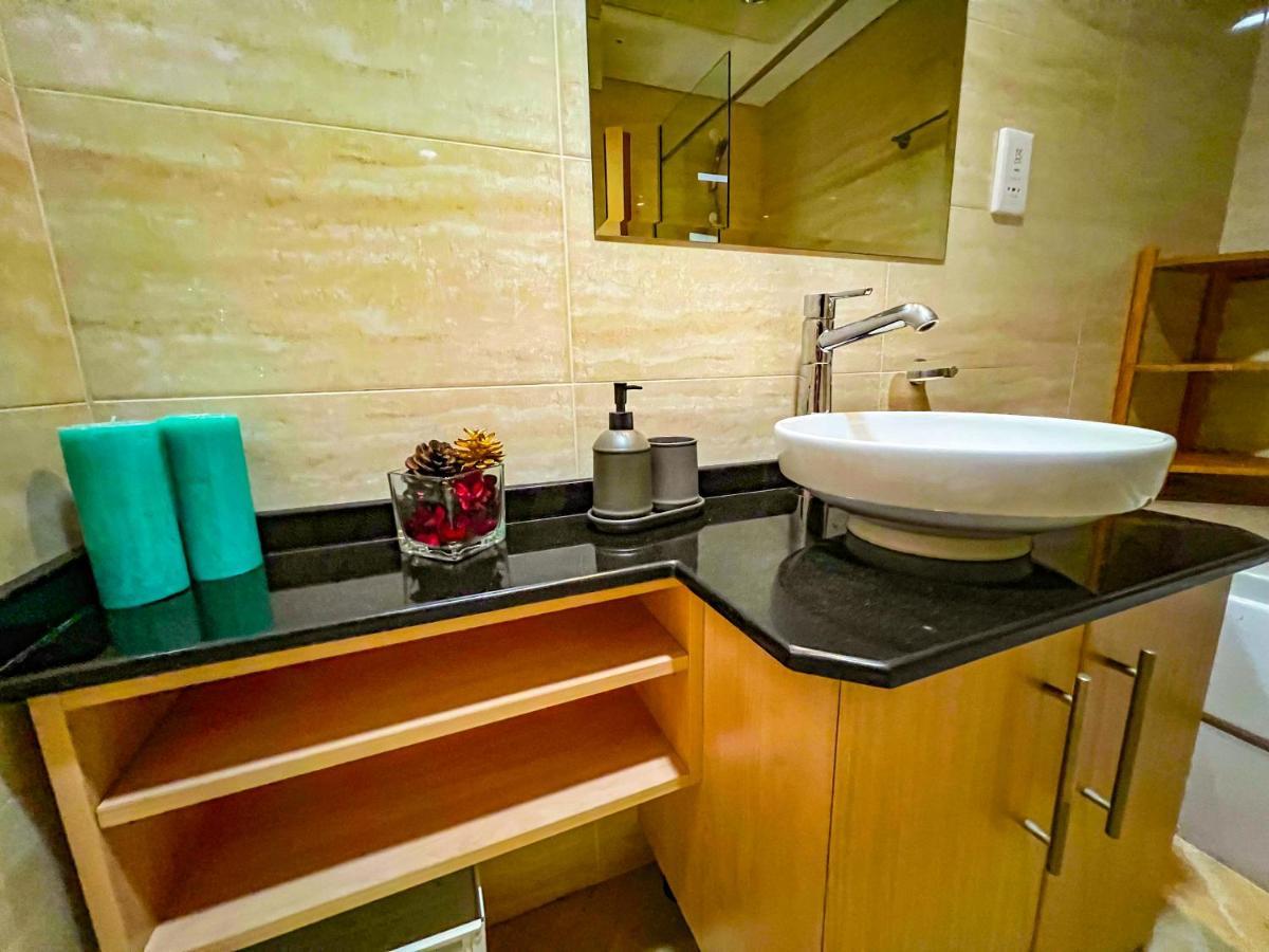 Exquisite, Luxe 1Bd Apartment, Unparalleled Sea Views, Prime Dubai Marina Location & Full Kitchen By "La Buena Vida Holiday Homes Zewnętrze zdjęcie